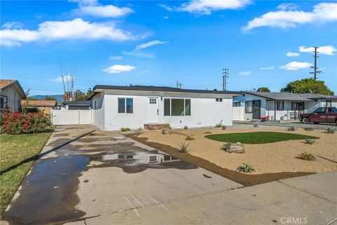 Photo of 5056 Washington Ave, Chino, CA 91710 (MLS # TR25275007)