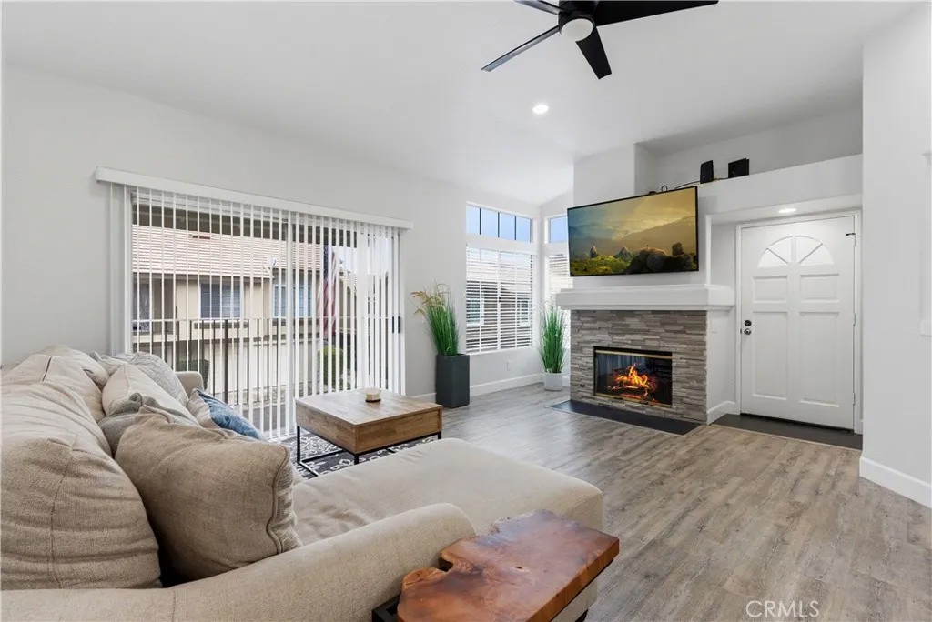 8070 E Oak Ridge Circle