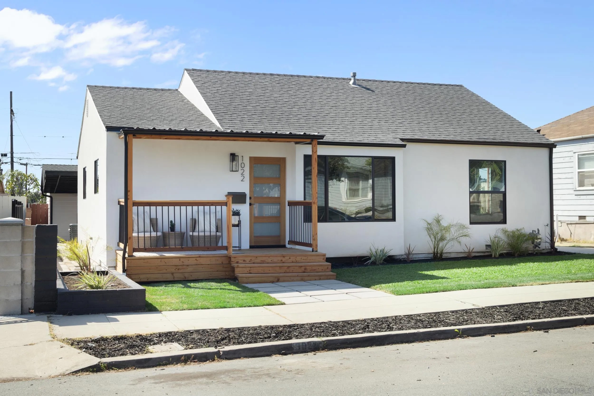 1022 Oaklawn Ave.