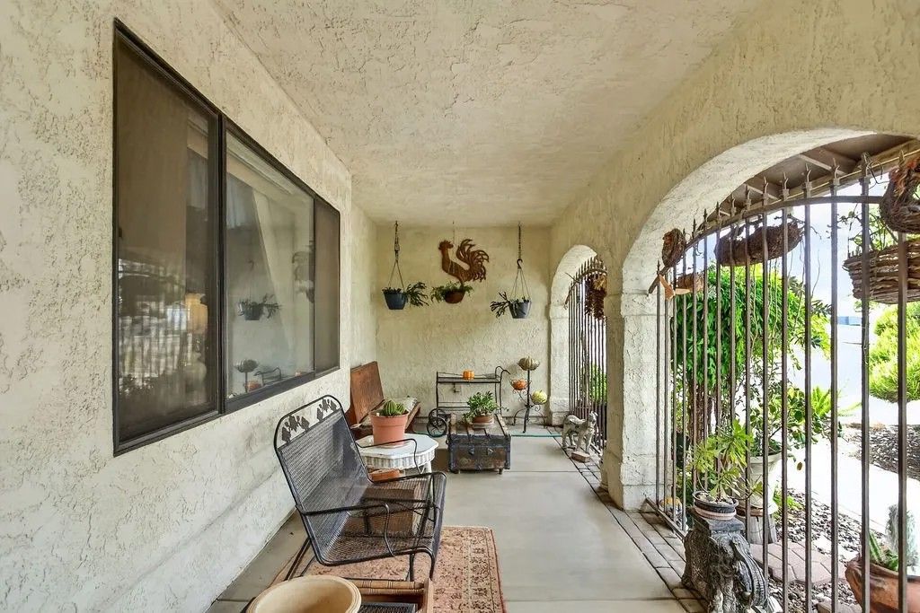 Photo of 9102 Camphor Ave, Hesperia, CA 92345 (MLS # PW26083834)