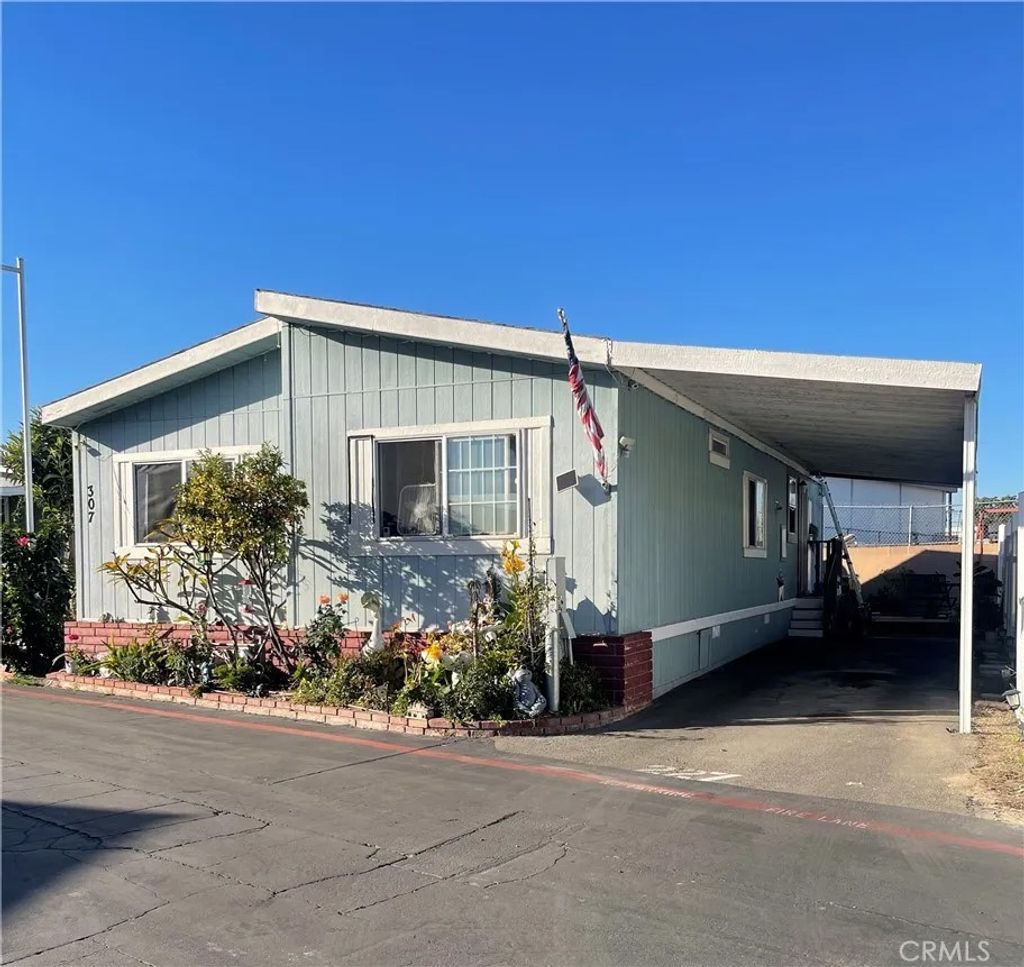 Photo of 215 S Sullivan St #307, Santa Ana, CA 92704 (MLS # PW26012067)