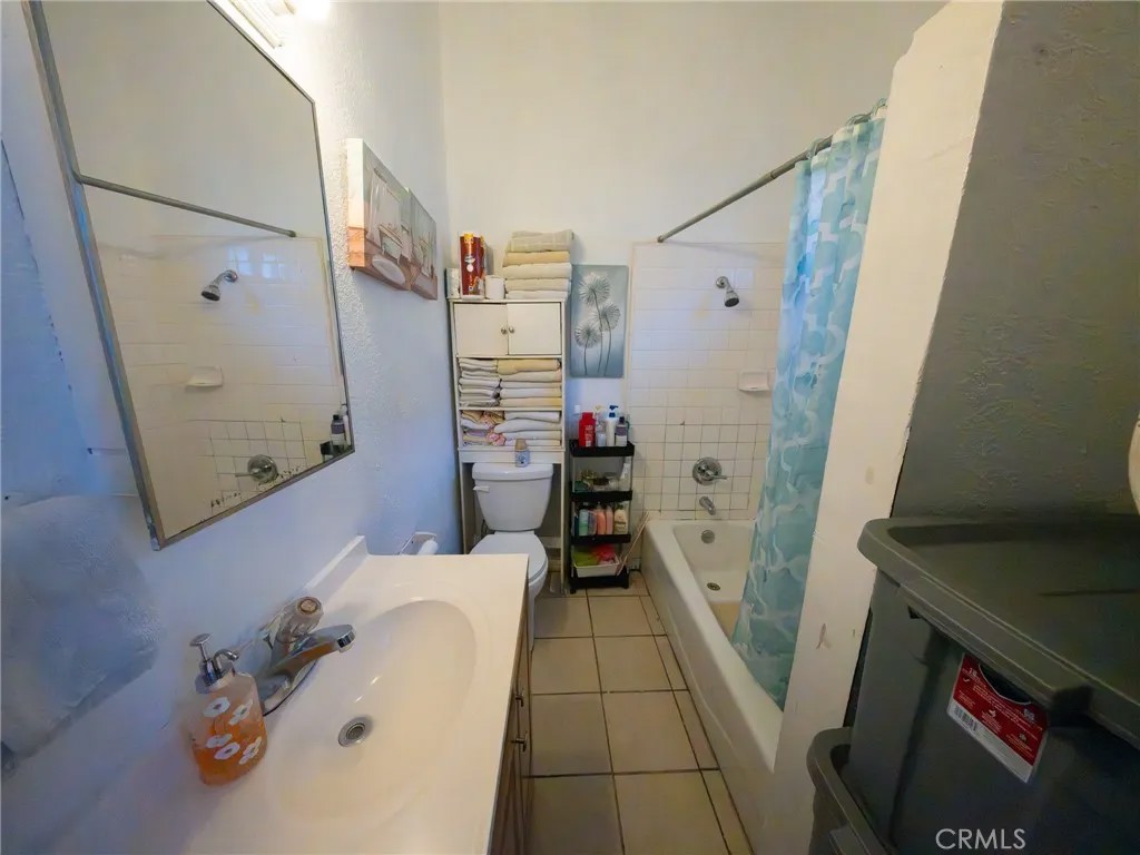 9104 S Main