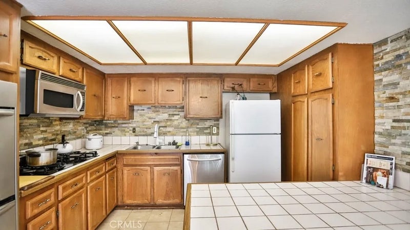 20926 Sailmaker Circle