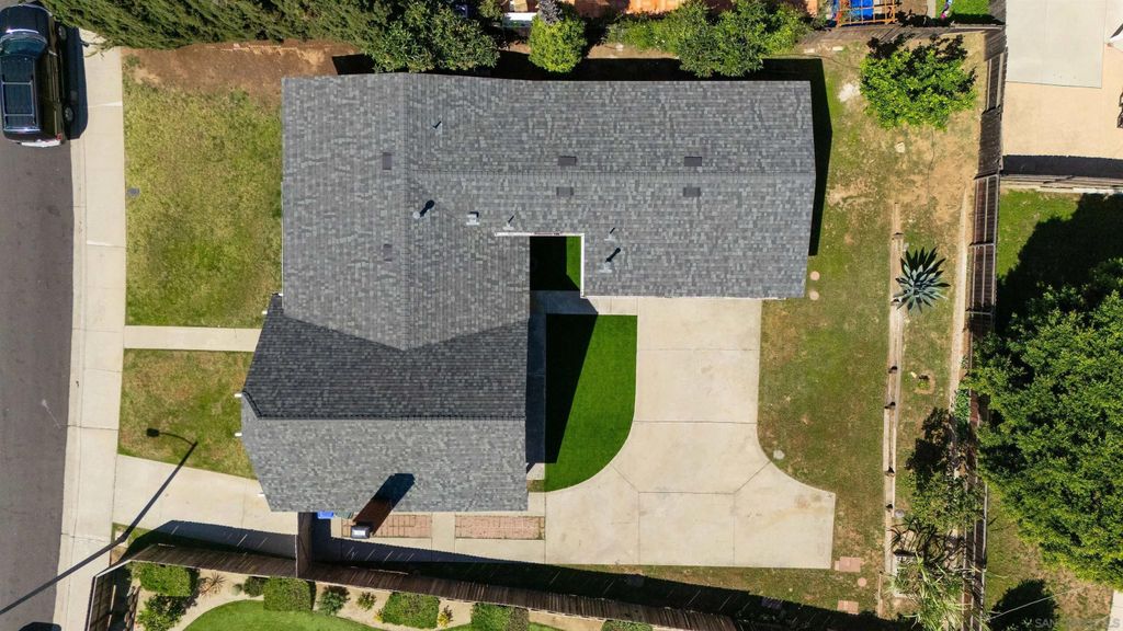 Photo of 1596 Rambla Puesta, San Marcos, CA 92069 (MLS # 260006567)