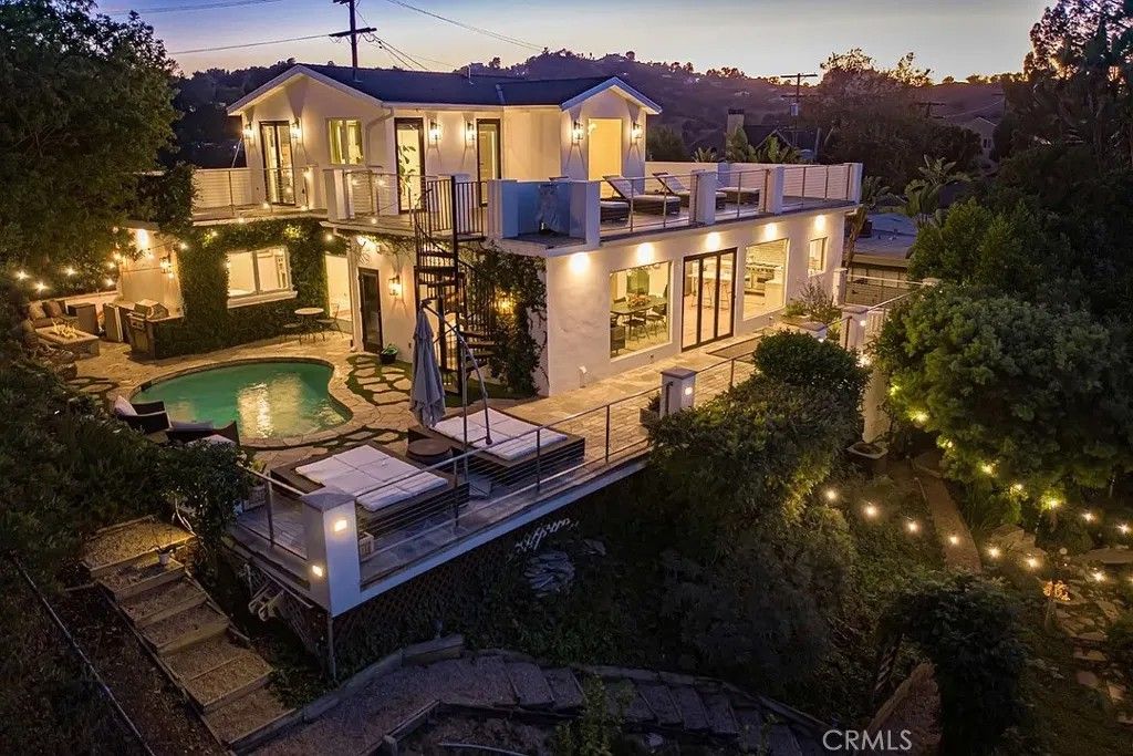 Photo of 3642 Alta Mesa Drive, Studio City, CA 91604 (MLS # SR25269181)