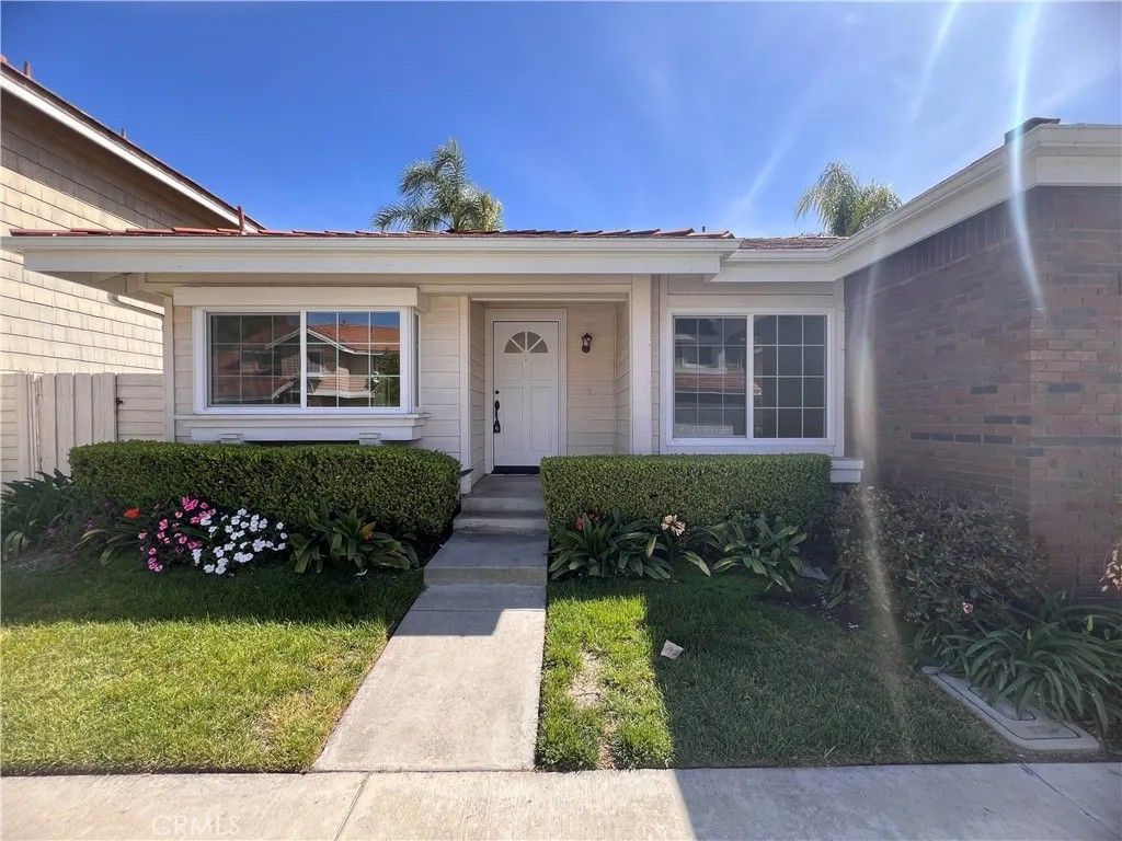 Photo of 2026 Arapahoe, Tustin, CA 92782 (MLS # OC26066504)