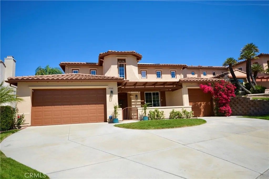 Photo of 45644 Camino Rubi, Temecula, CA 92592 (MLS # SW26071547)