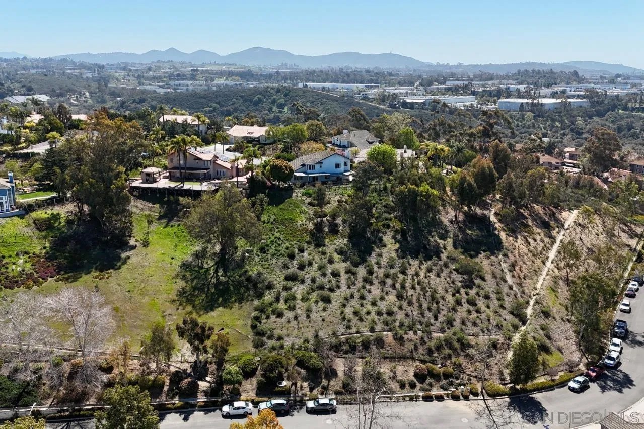 1597 Parkview Drive