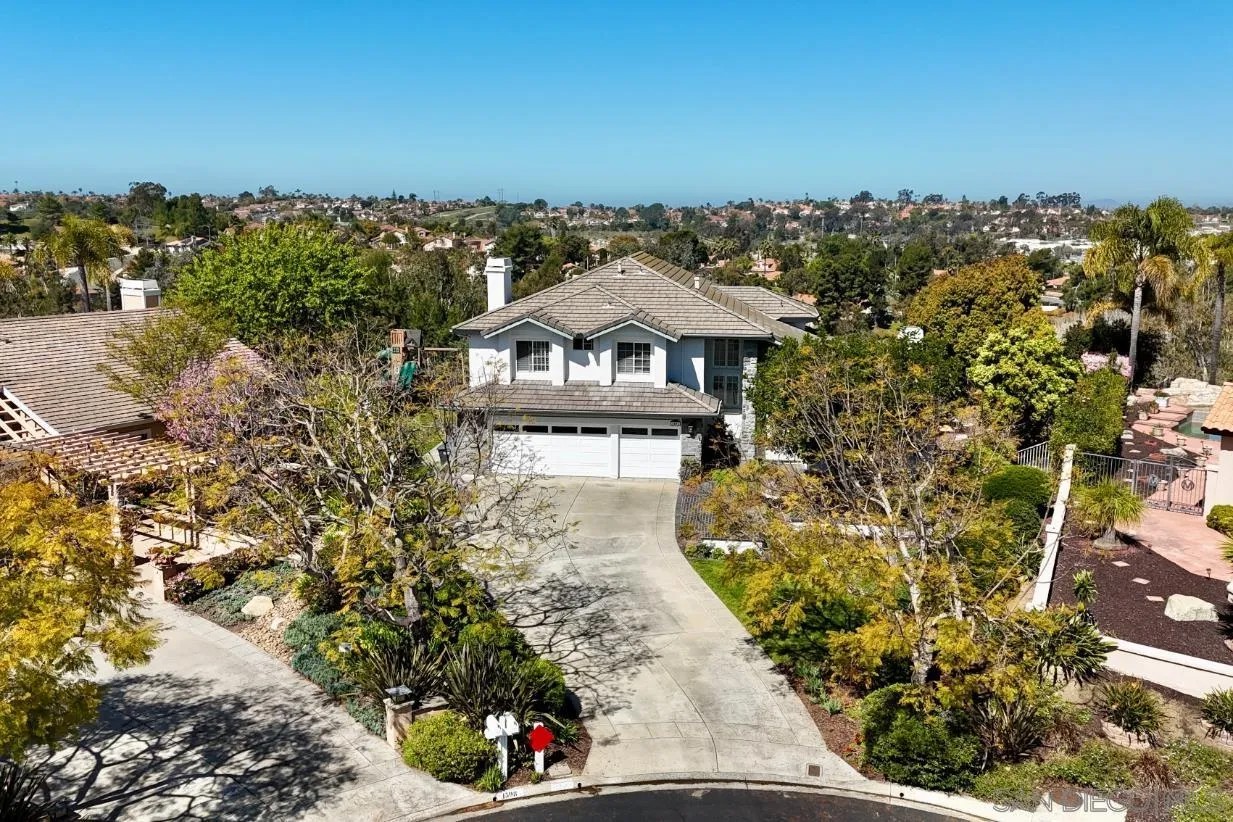 1597 Parkview Drive