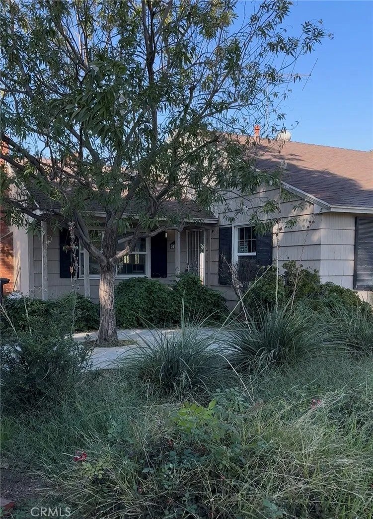 3457 Sunnyside Drive