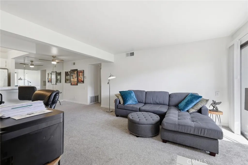 2506 Chandler Avenue 255