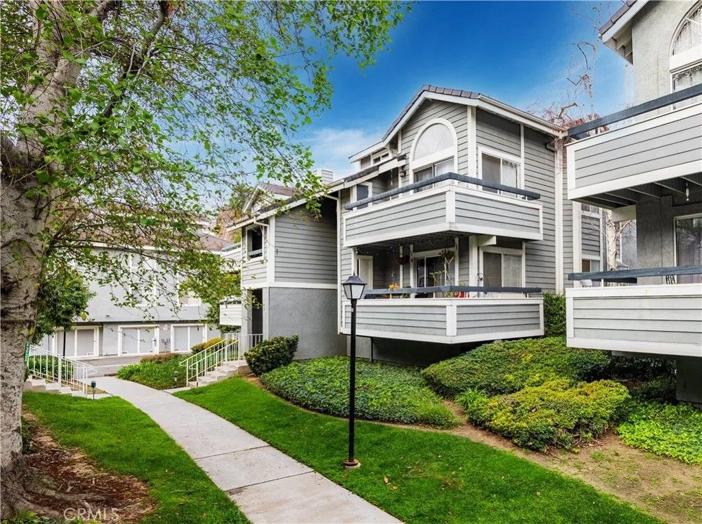 Photo of 26962 Flo Lane #328, Canyon Country, CA 91351 (MLS # SR26097653)