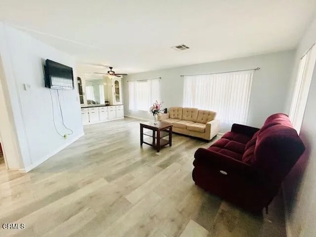 Photo of 250 E Telegraph Road #200, Fillmore, CA 93015 (MLS # V1-34726)