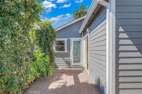 Tiny photo for 318 8th Street, Huntington Beach, CA 92648 (MLS # OC26053025)