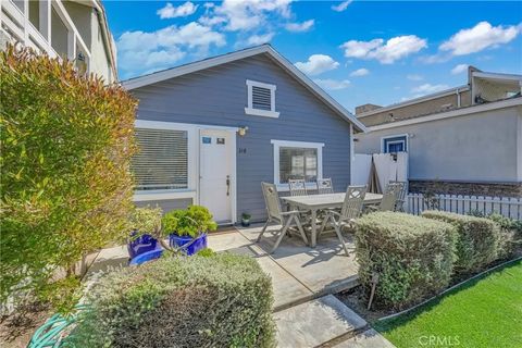 Tiny photo for 318 8th Street, Huntington Beach, CA 92648 (MLS # OC26053025)