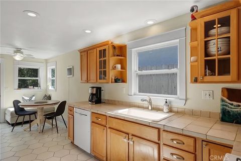 Tiny photo for 318 8th Street, Huntington Beach, CA 92648 (MLS # OC26053025)