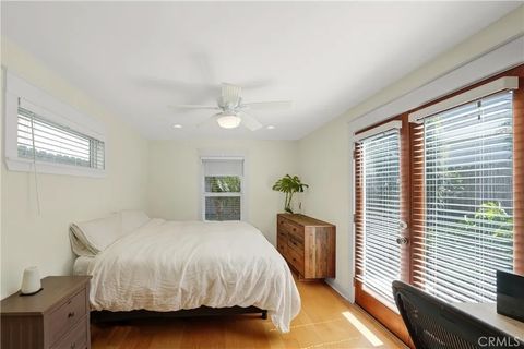 Tiny photo for 318 8th Street, Huntington Beach, CA 92648 (MLS # OC26053025)