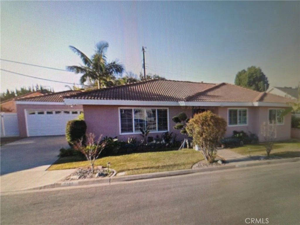 Photo of 7456 Corey St, Downey, CA 90242 (MLS # PW26011136)