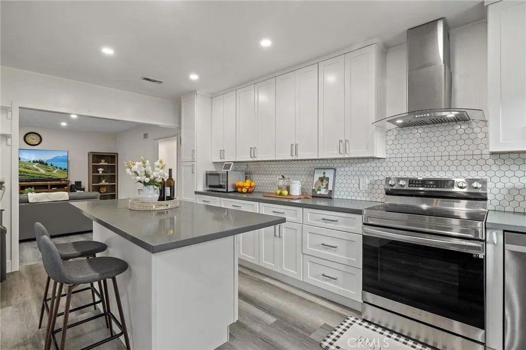 Photo of 7456 Corey St, Downey, CA 90242 (MLS # PW26011136)