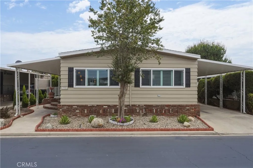 2320 Lake Glen 51