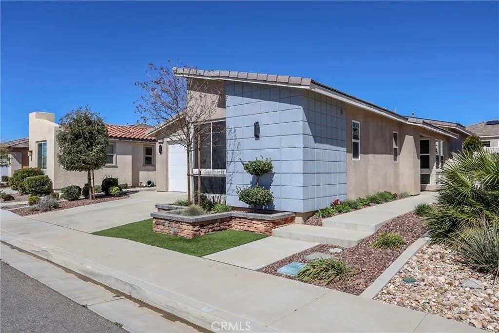 Photo of 1660 Spring Run, Beaumont, CA 92223 (MLS # IG26055753)