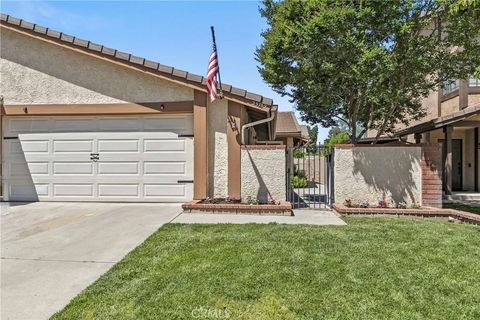 Tiny photo for 25769 Covala Court, Valencia, CA 91355 (MLS # SR25247543)