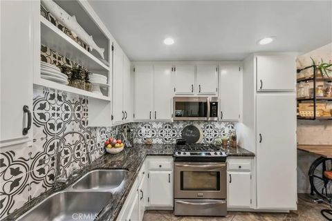Tiny photo for 25769 Covala Court, Valencia, CA 91355 (MLS # SR25247543)
