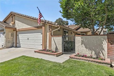 Tiny photo for 25769 Covala Court, Valencia, CA 91355 (MLS # SR25247543)