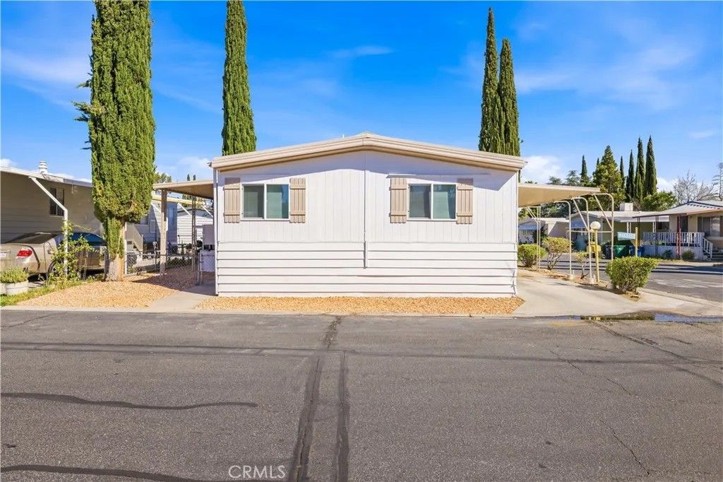 Photo of 4444 E R, Palmdale, CA 93552 (MLS # SR26062847)