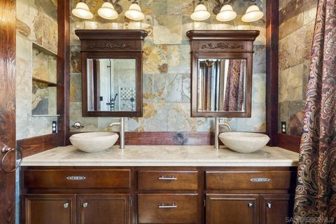 Tiny photo for 33228 Romance Pl, Temecula, CA 92592 (MLS # 250041306)