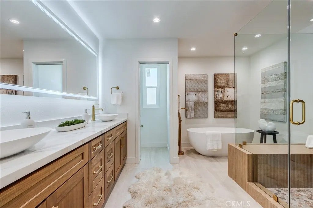 11919 Mayfield 2