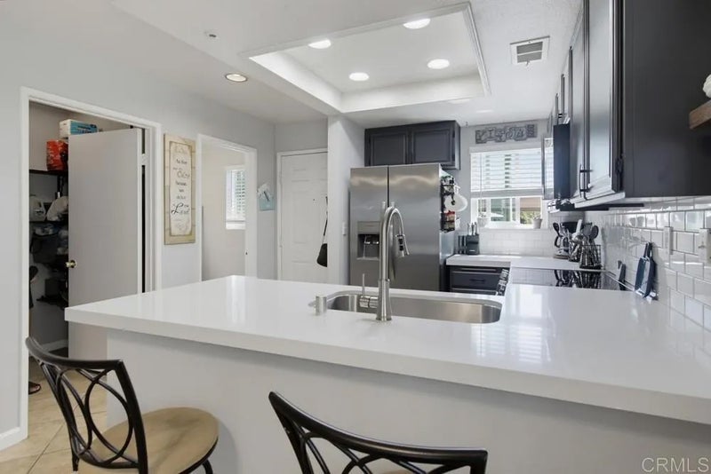 2373 Kings View Circle