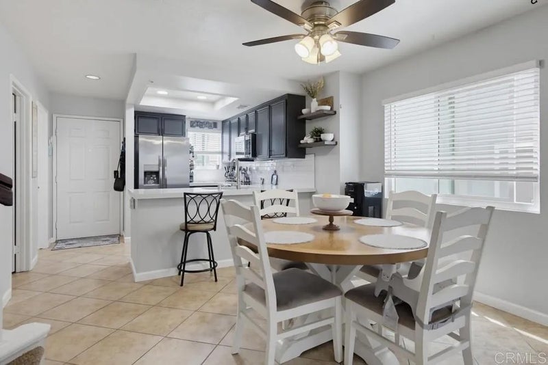 2373 Kings View Circle