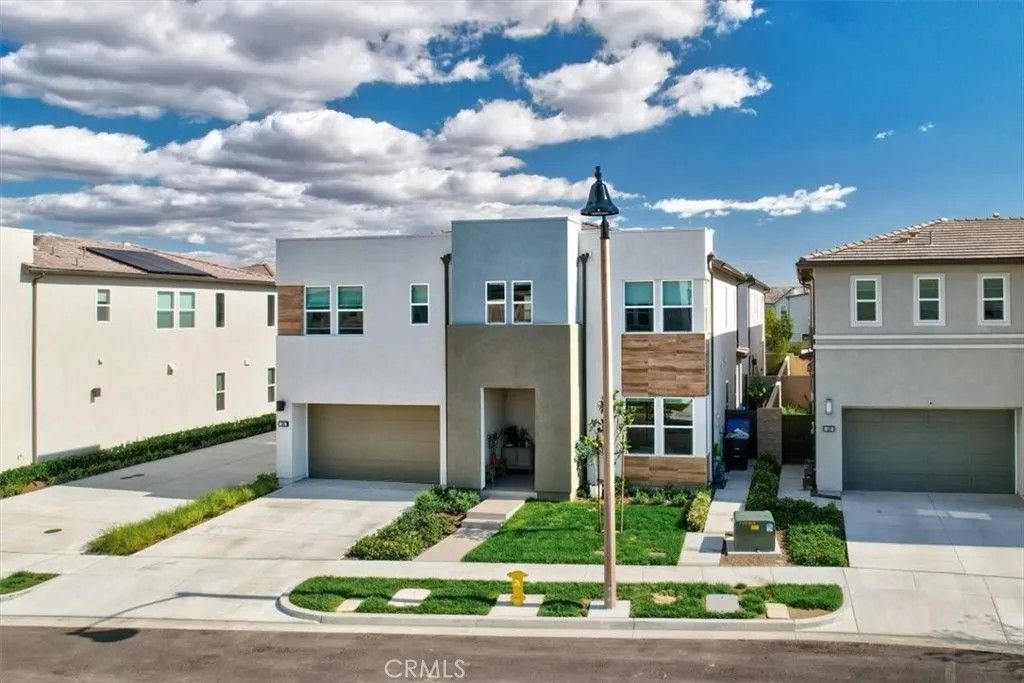Photo of 160 Brackens, Lake Forest, CA 92630 (MLS # OC25237943)