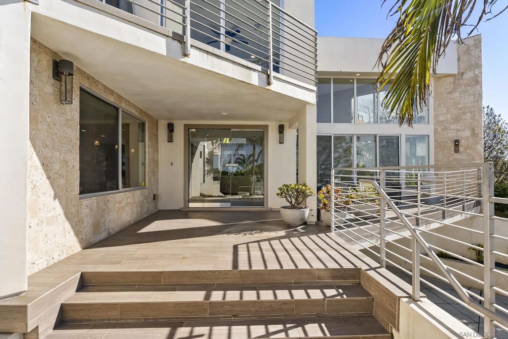 Photo of 13721 Pine Needles, Del Mar, CA 92014 (MLS # 250045719)