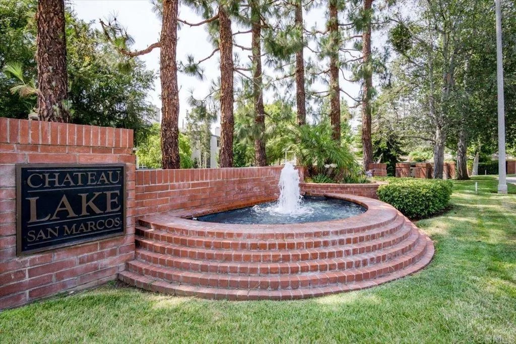1682 Circa Del Lago A101