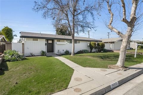Tiny photo for 10813 First Avenue, Whittier, CA 90603 (MLS # DW26069118)