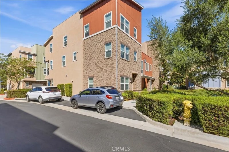8847 Jacaranda C
