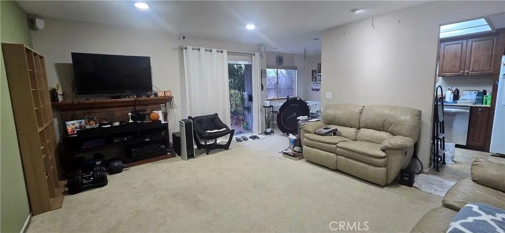 Photo of 14060 Tiffany Dr, Westminster, CA 92683 (MLS # PW26003448)