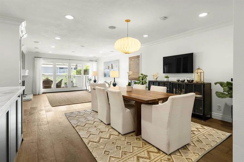 1022 Bayside 510