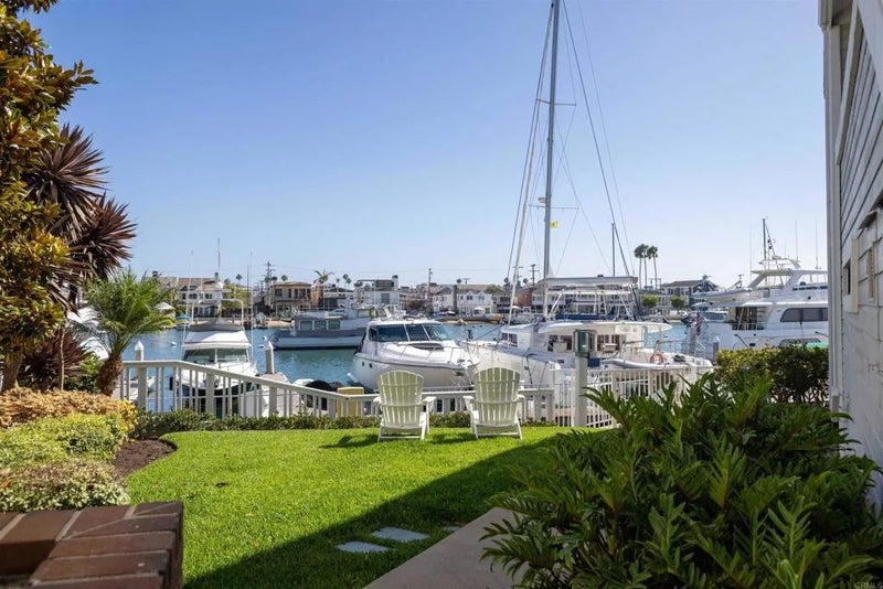 1022 Bayside 510