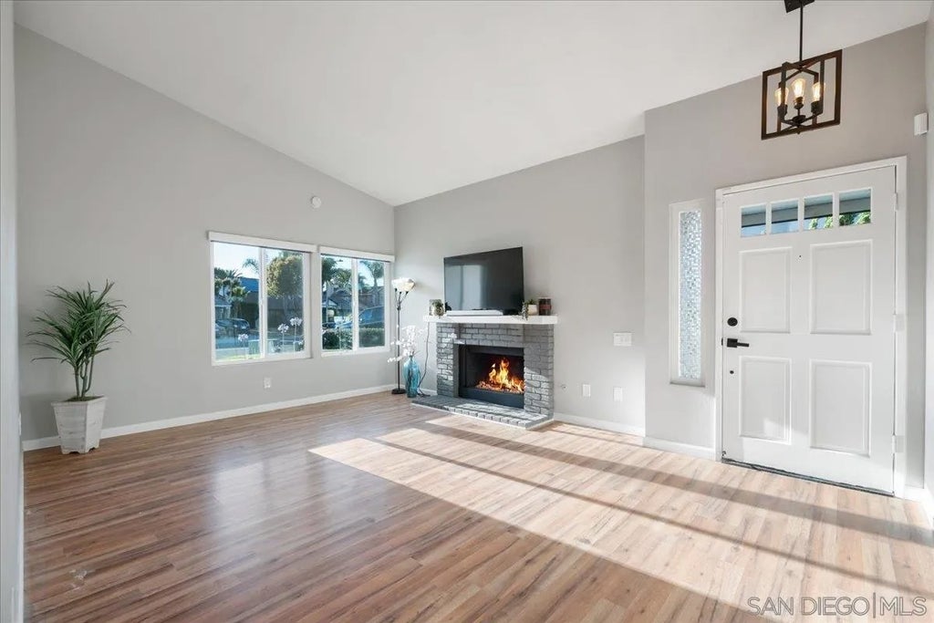 Photo of 742 Foxwood DR, Oceanside, CA 92057 (MLS # 260016762)