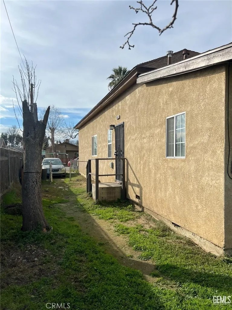 230 Eye Street
