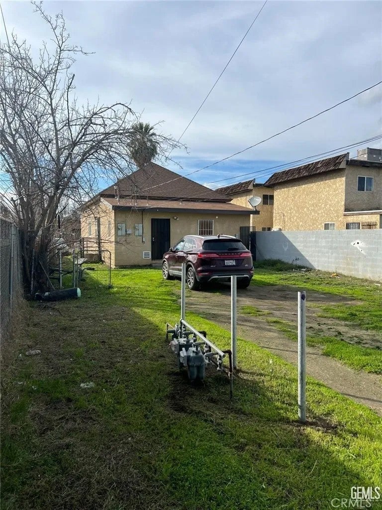 230 Eye Street