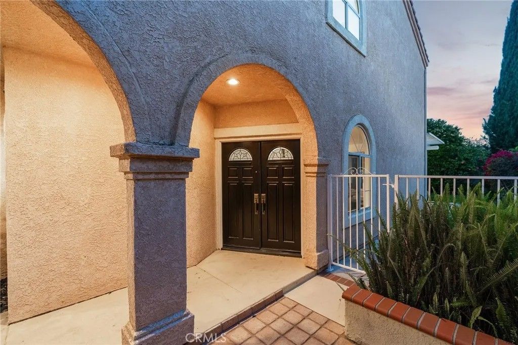 Photo of 1726 Blossom Court, Newbury Park, CA 91320 (MLS # SR26090684)
