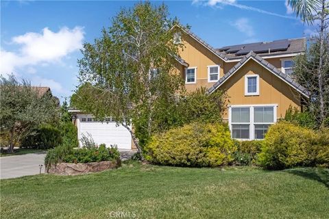 Photo of 32692 Watermelon Drive, Winchester, CA 92596 (MLS # SW26064178)