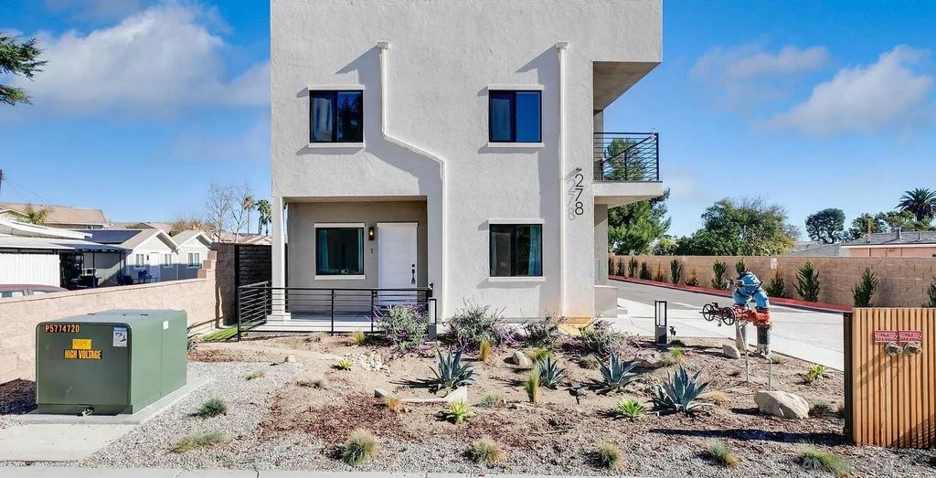 Photo of 278 N 11th Avenue, Upland, CA 88888 (MLS # 2600522)