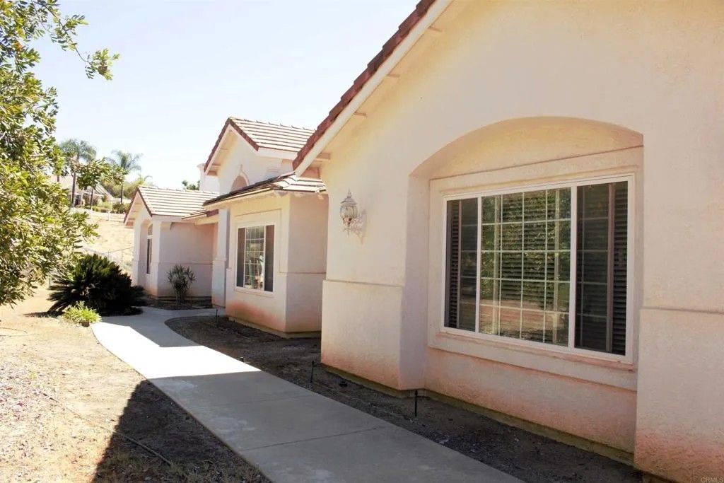 Photo of 30756 Evening Star Circle, Valley Center, CA 92082 (MLS # NDP2603032)