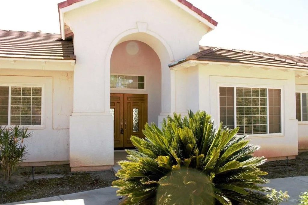 Photo of 30756 Evening Star Circle, Valley Center, CA 92082 (MLS # NDP2603032)