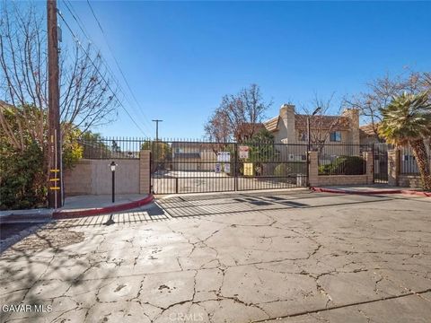 425 W Avenue J5 Lancaster CA 93534